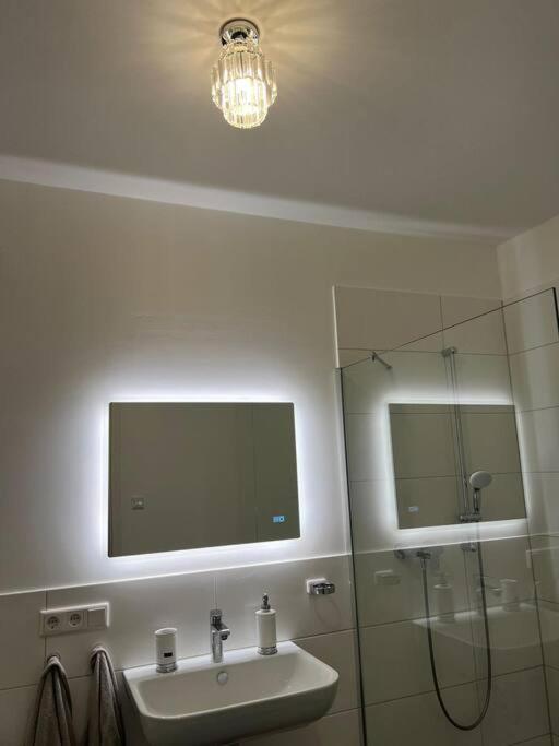 Paris To Bochum, 4 Pers. Apartm. Ngoại thất bức ảnh
